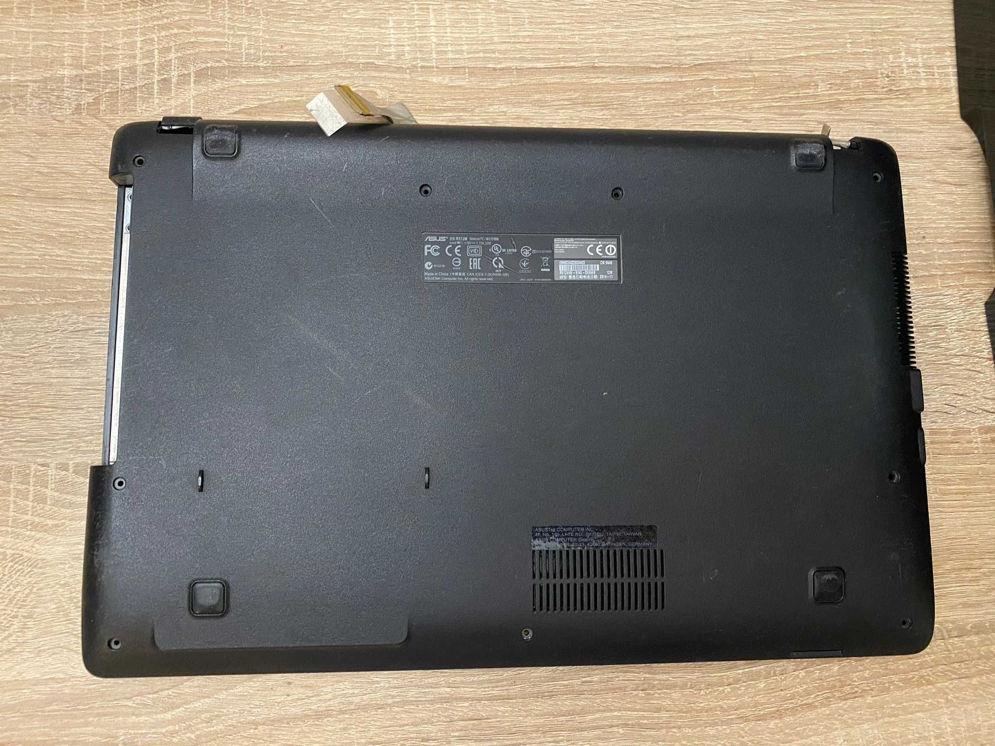 Dezmembrez Laptop Asus R512M