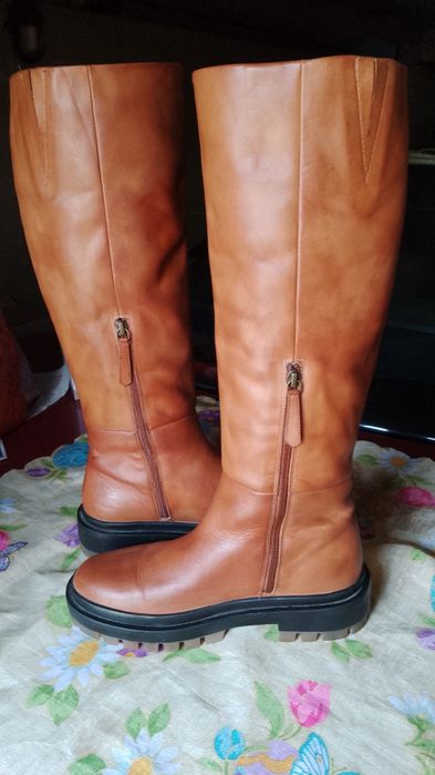 Дамски чизми RESERVED-естествена кожа.