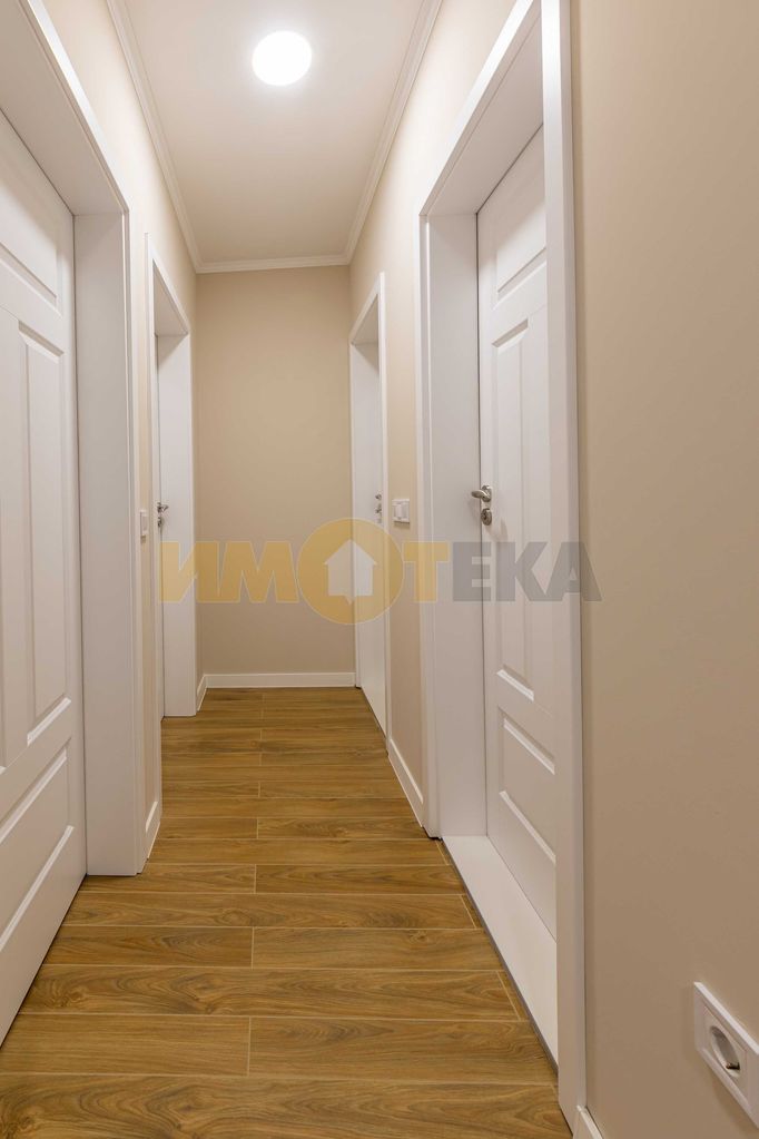 Продава се Многостаен апартамент в Варна, Чайка - 157 кв.м за 3536 €/кв.м - Снимка #11