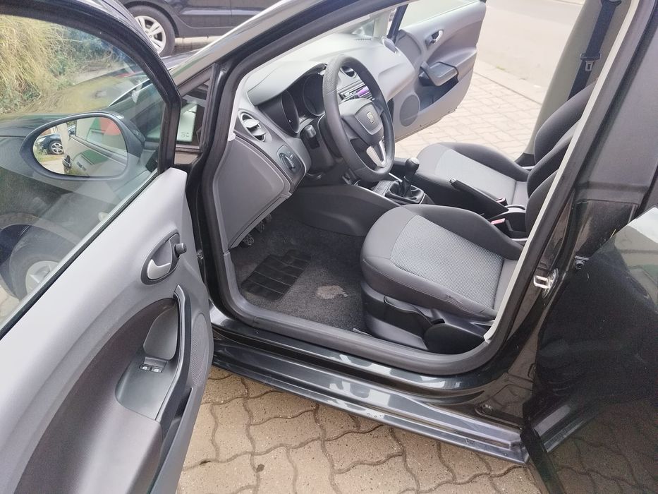 Seat Ibiza 1.4 TDI cu 80 cp, an 2010 ,euro 5, AC ,central