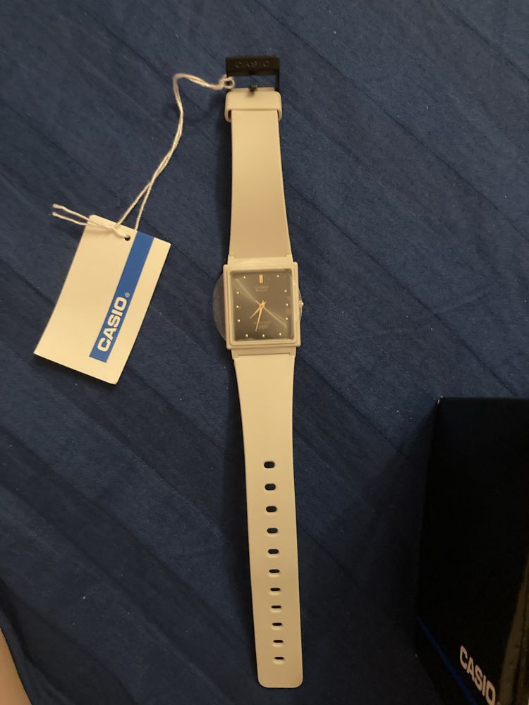 Часовник CASIO MQ-38UC-8AER