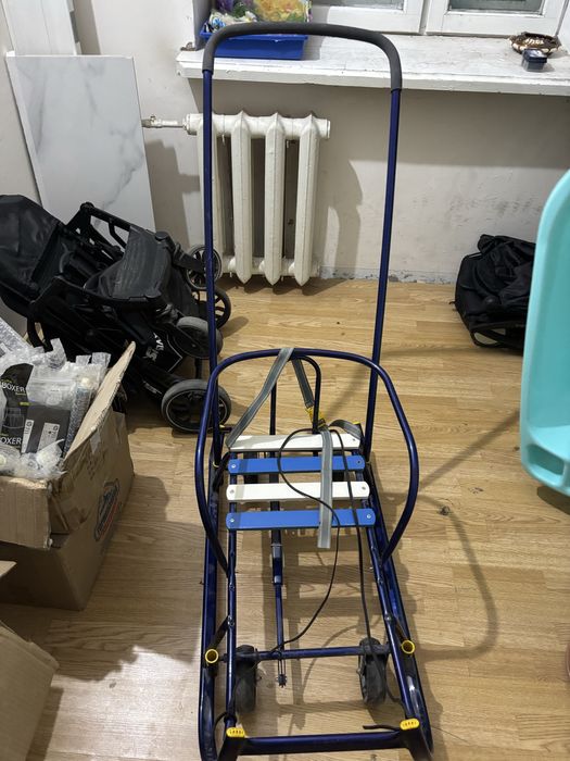 Пролам санки на колесах