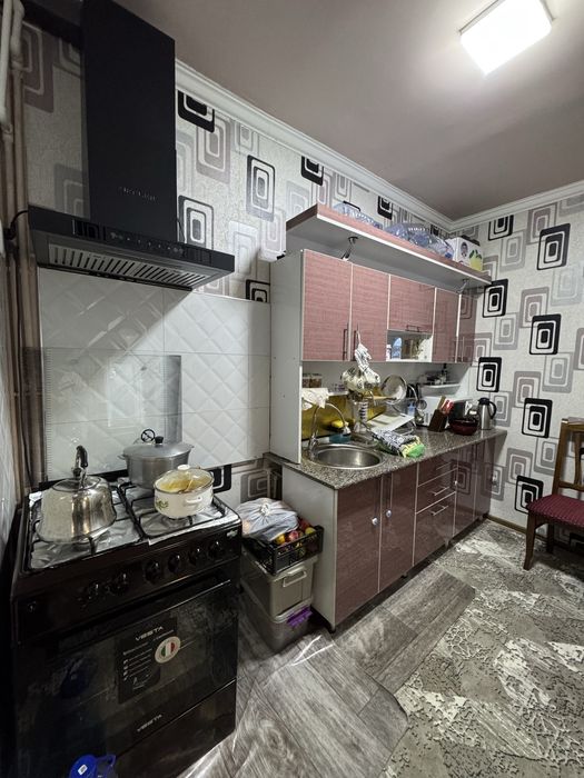 Срочно прадаётся общежитие