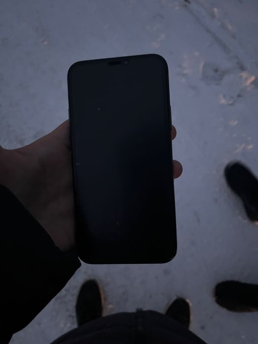 продам срочно айфон 11про