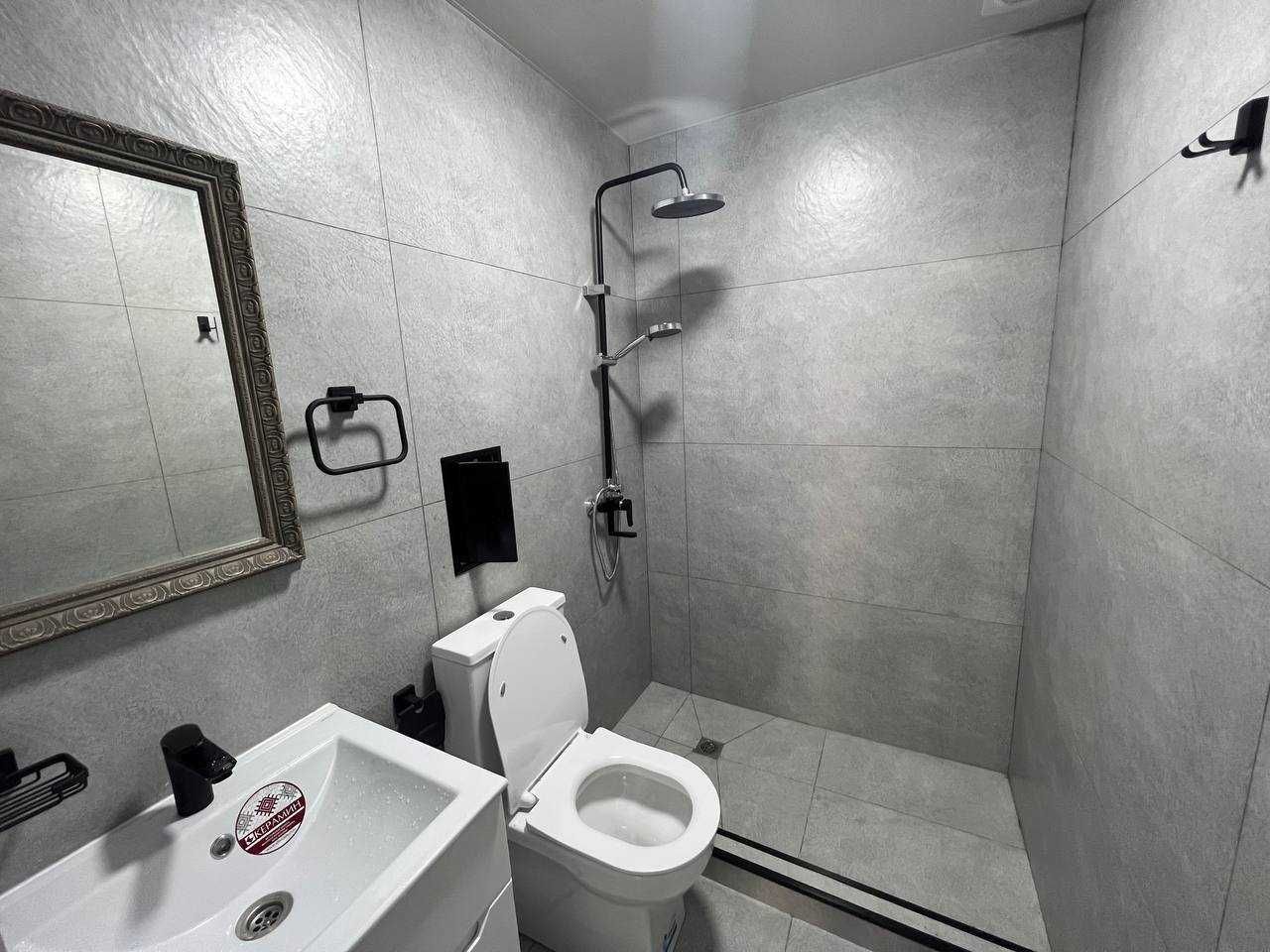 Продается офис с арендатором 110м2. Ор-р: Парк Ашхабад
