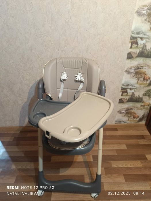 Продам стульчик для кормления