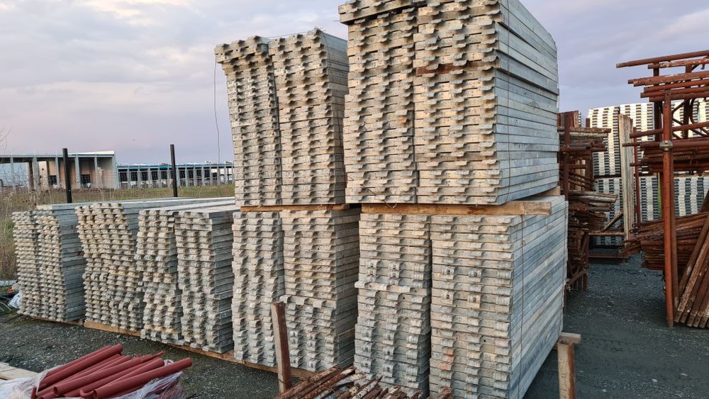 Schele metalice import italia
