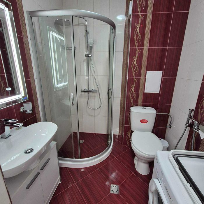 Страхотен двустаен апартамент в центъра на Сарафово за нощувки