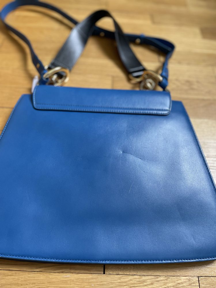 Chloe синя данска чанта
