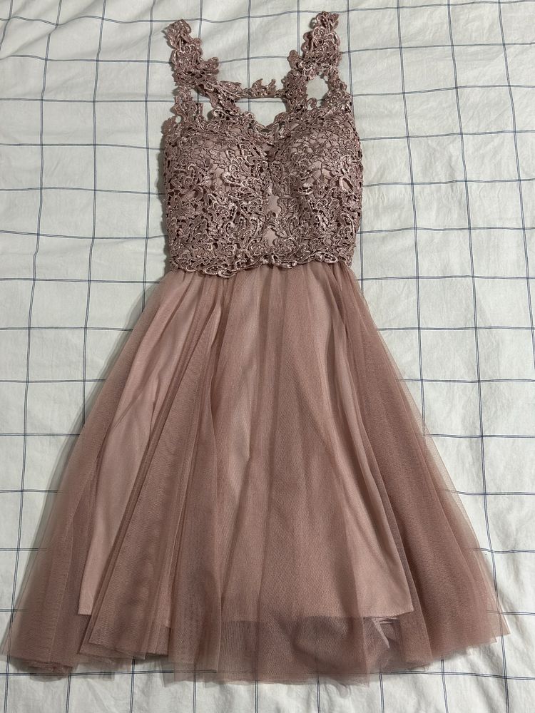 rochie elegantă