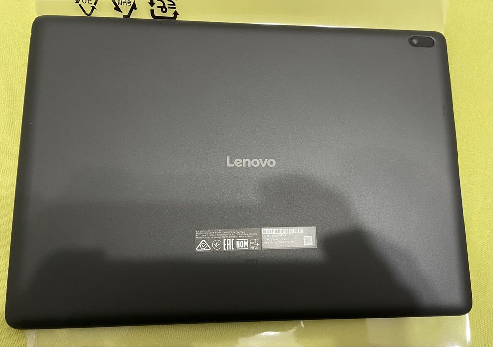 Vand tableta Lenovo E10