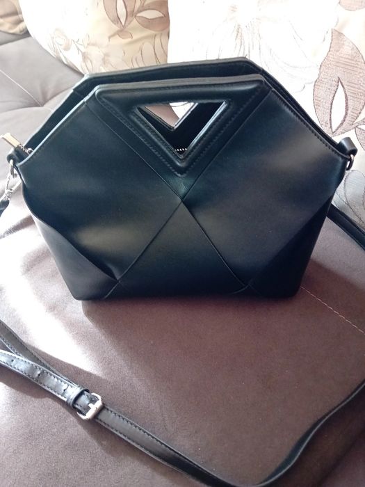 Няколко различни чанти