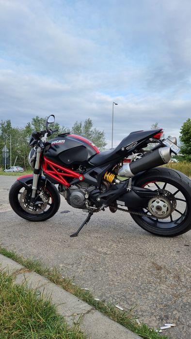 Ducati Monster 796 ABS