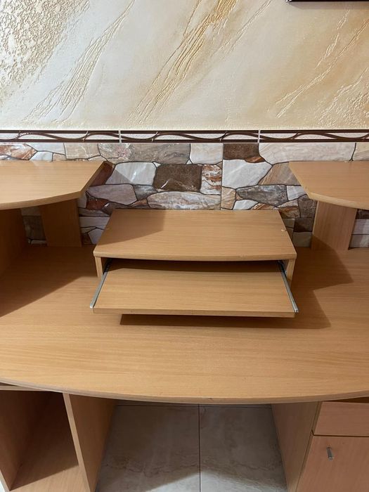 Birou multifuncțional