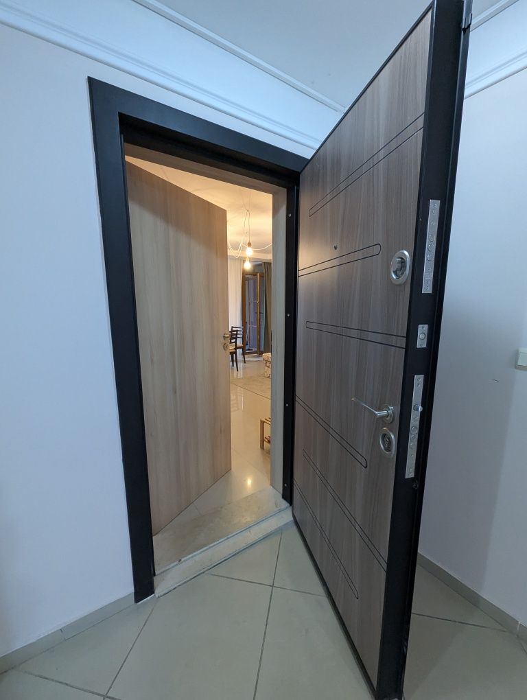 Продава се Двустаен апартамент в к.к. Слънчев бряг - 76 кв.м за 961 €/кв.м - Снимка #2