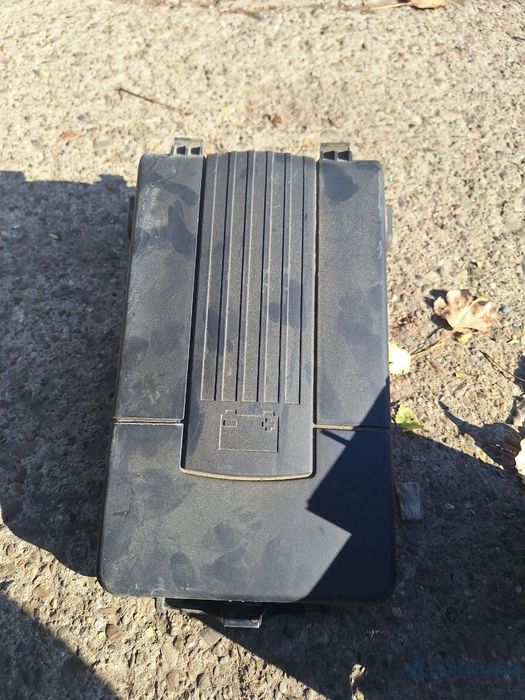 Capac tavita cutie baterie SKODA OCTAVIA 1Z3 2004 - 2013