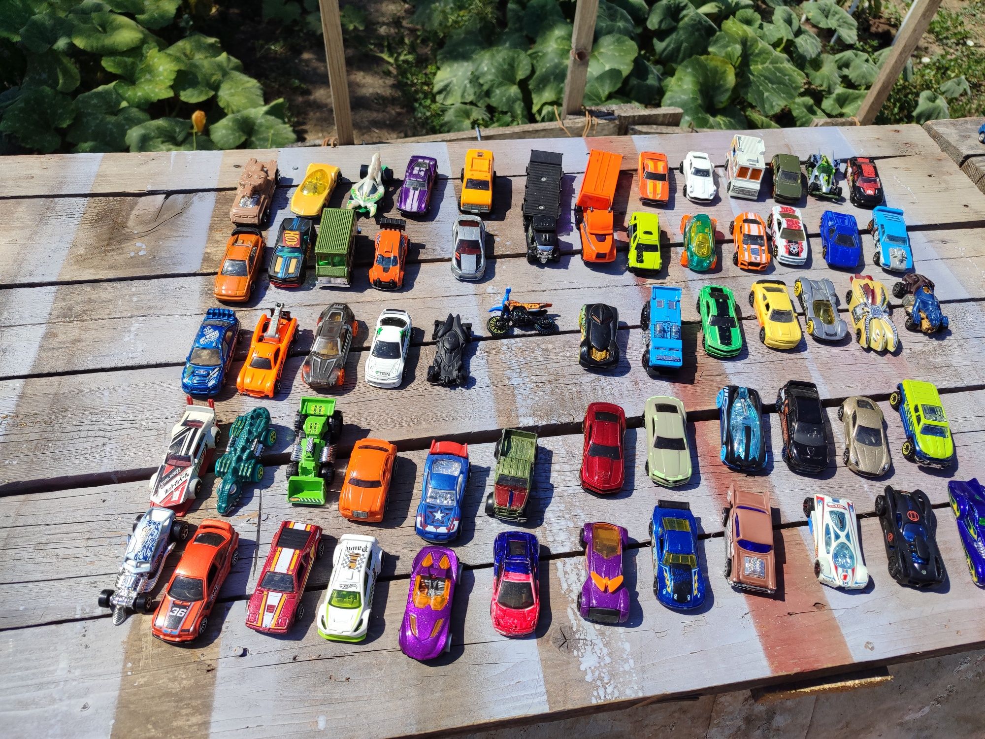 Mașinuțe hotwells , mattel