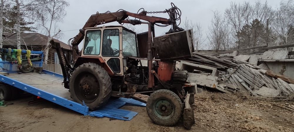 Трактор ЮМЗ 6 Грейфер