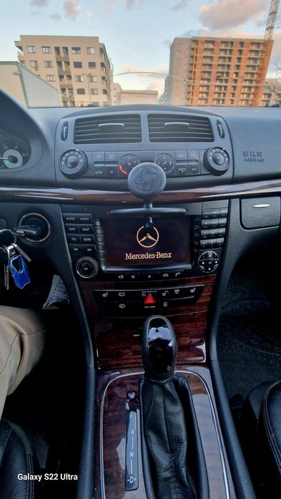 Mercedes W211 - E220