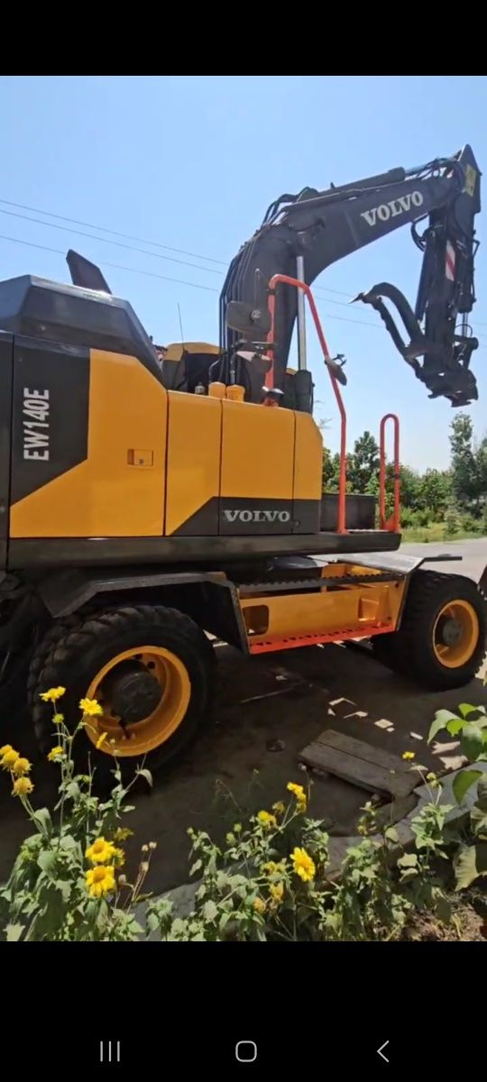 Ekskavator volvo EW140E