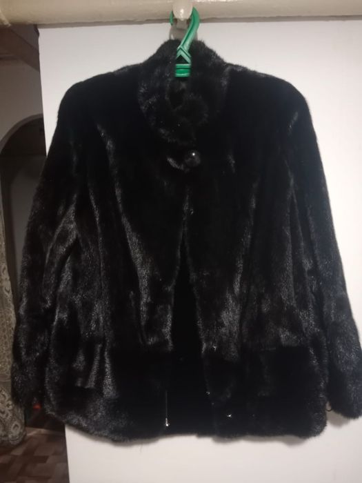 Продам норковую шубу