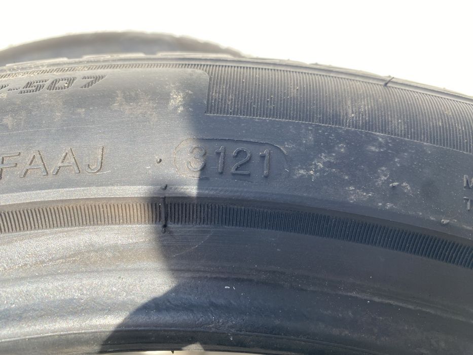 Cauciucuri iarna 225 45 R17