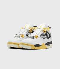 Jordan 4 Vivid sulfur