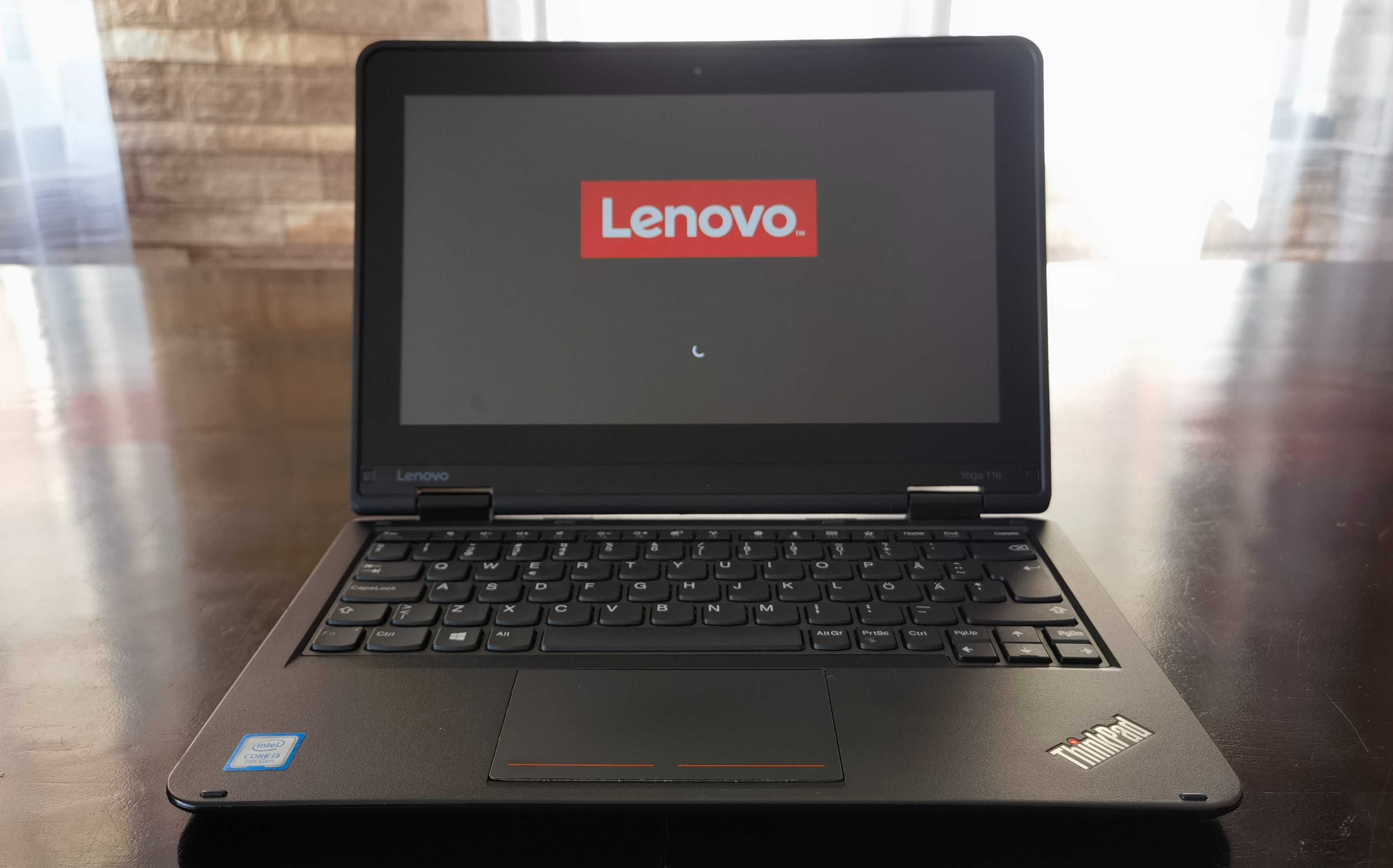 Гаранционен TouchscreenThinkPad Yoga/IPS11.6сKам/4x2.4ghz/8gbDDR4/8ч.