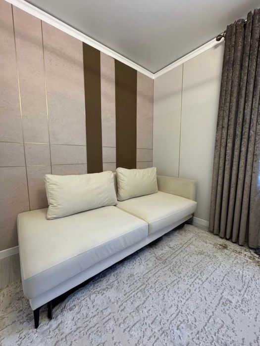 Диван в хорошем состоянии