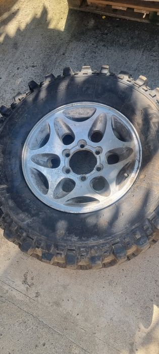 Roti offroad cu tot cu jante 16