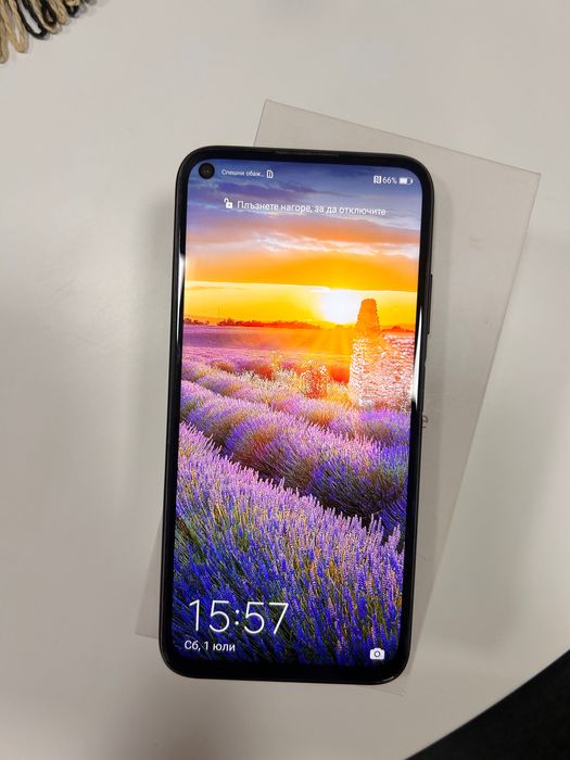 Продавам Huawei P40 Lite