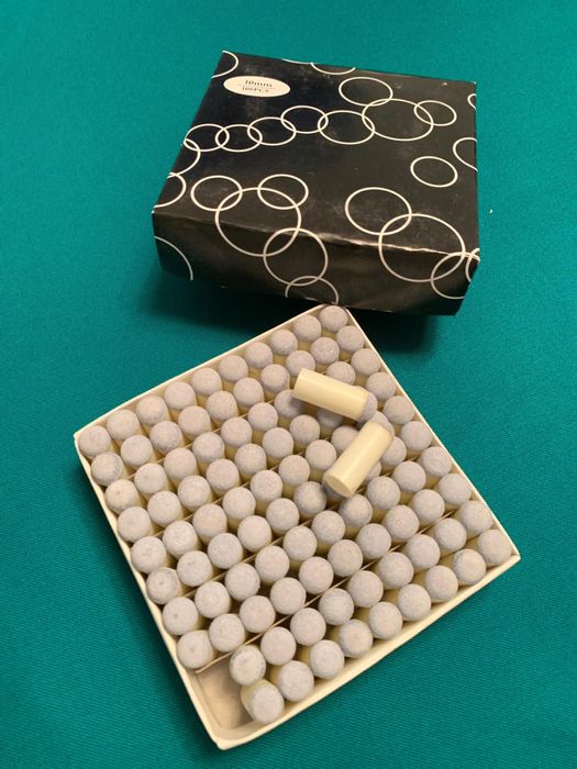 Varfuri si creta pentru biliard OFERTA Tel-27.903.983