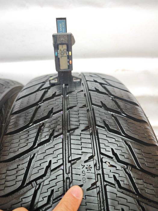 Anvelope 235/60/16 ca noi an 2021 iarna M+S NOKIAN WR SUV 3