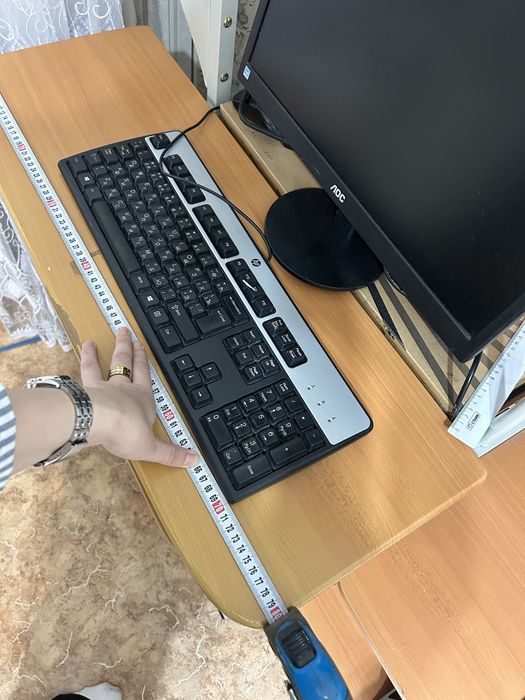 Стол компьютерный