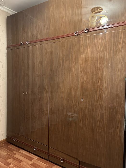 Шкаф для одежды и обуви