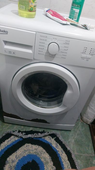 Продам машинку на запчасти