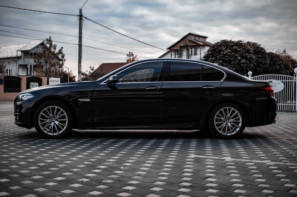 Bmw f10 520d xdrive 2015 3 butoane digital b47 190cp