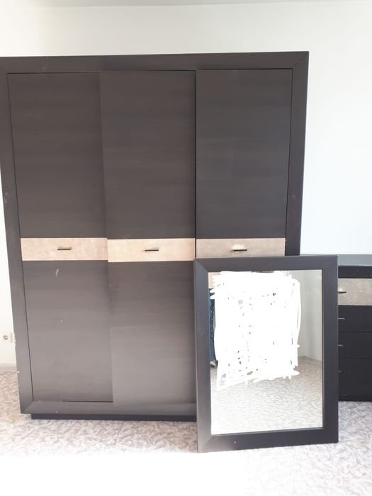 Шкаф, самовывоз срочно