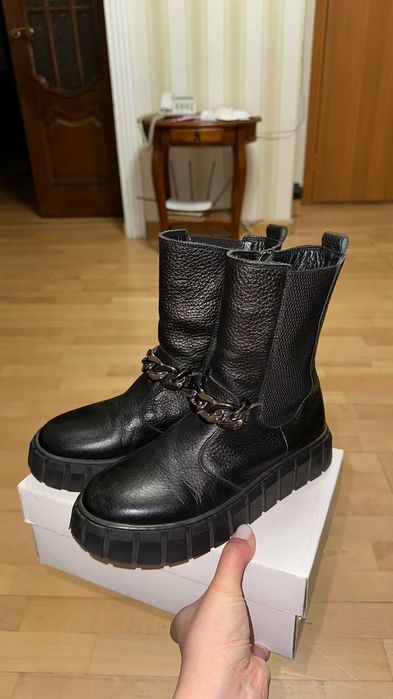 Продам сапоги 34 размер