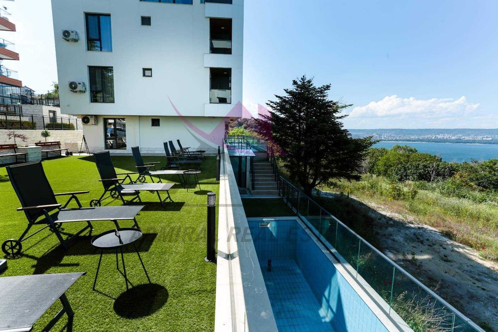 Дава се под наем Двустаен апартамент в Варна, Галата - 65 кв.м за 550 € - Снимка #6