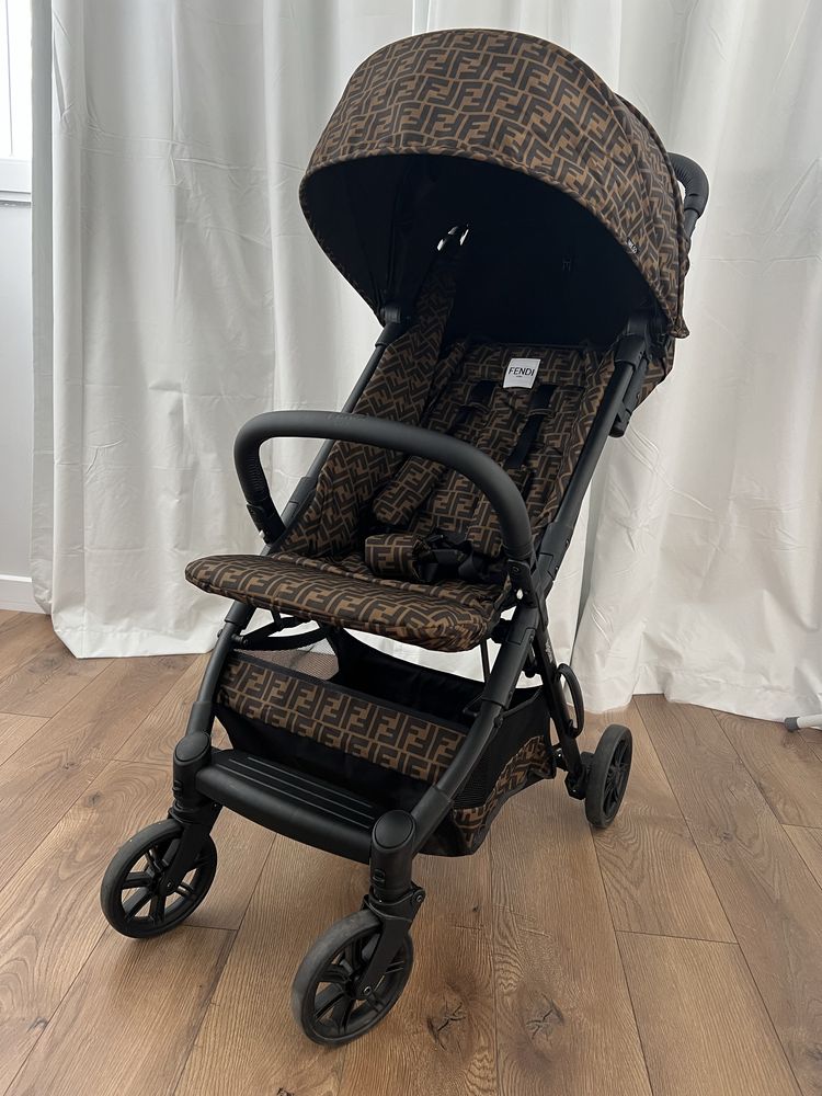 Детска количка Fendi Brown FF Logo Stroller