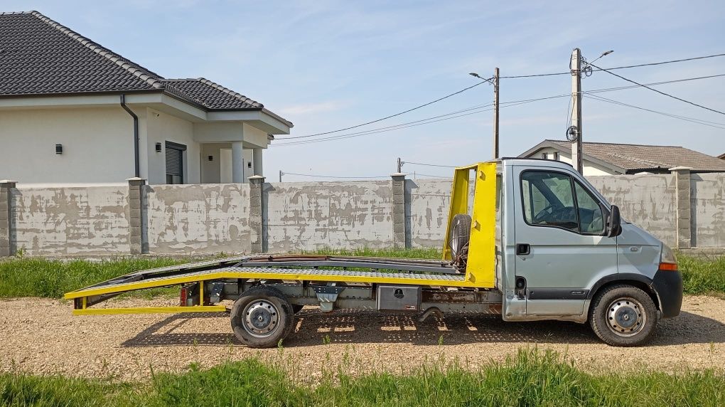 Vând Autoplatforma Renault