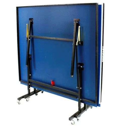 Vând sau schimb masa de tenis