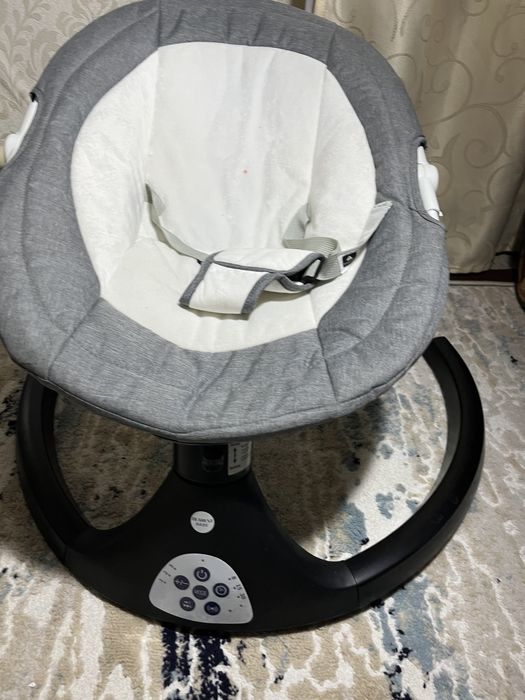 Качалка шэзлогн продаю срочно