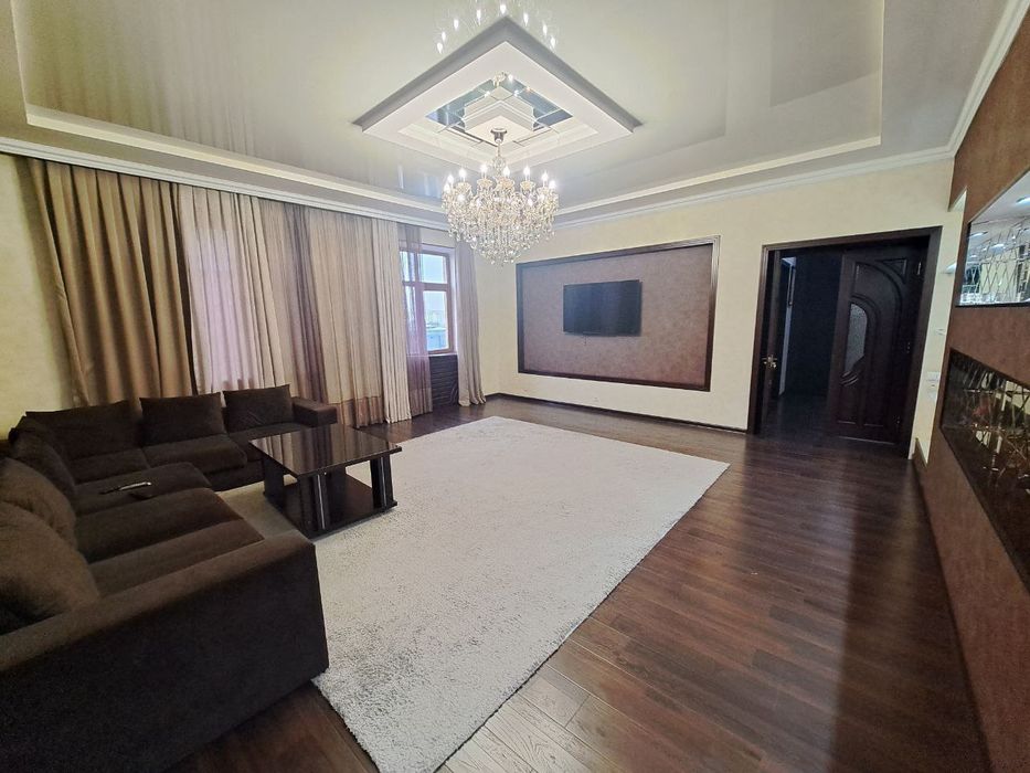 Продаётся 4-х комнатная квартира в ЖК "Габус" Юнусабадский район