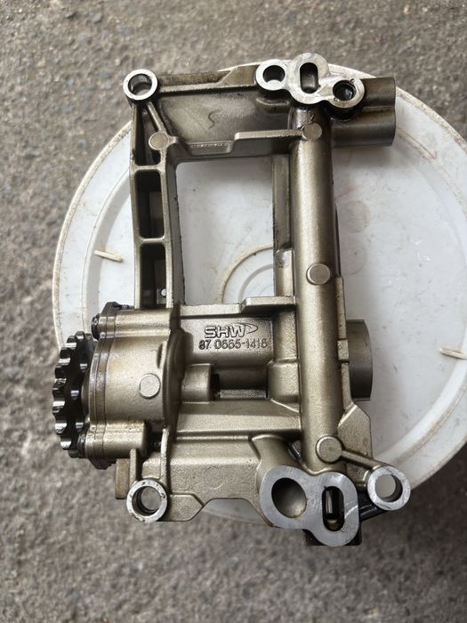 Маслена помпа BMW E91 330d 231hp