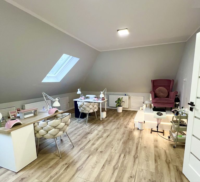 Spațiu de închiriat în salon premium – Zona Terezian, Sibiu