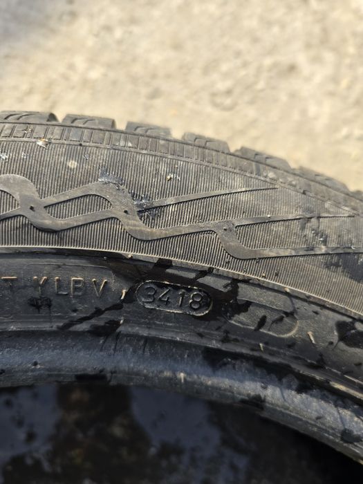 Anvelope de iarna 235-50r18 Nokian
