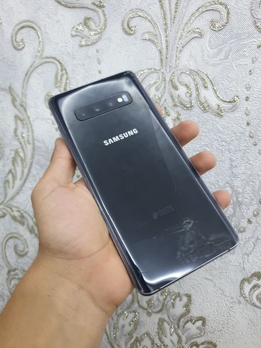 Samsung S10 plus 128gb ZAPCHASTGA!!!