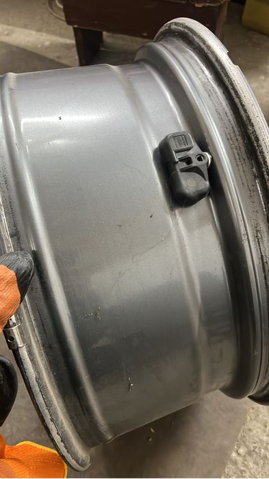 LX 570 Диск продаеться